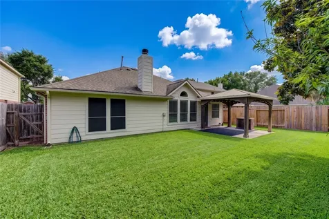 10622 Lonesome Dove Trail Houston TX 77095