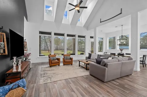 291 Vista Del Lago Drive Huffman TX 77336