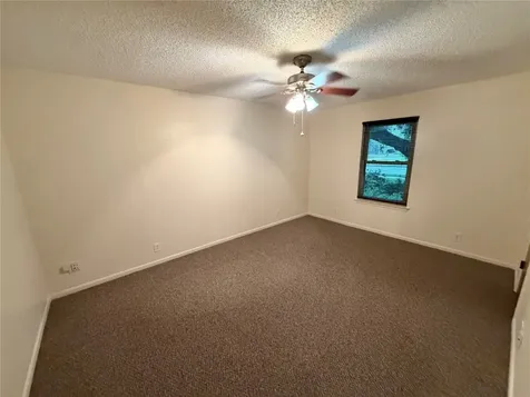 913 Cannan Drive Angleton TX 77515