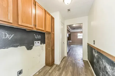 131 County Road 3201 Cleveland TX 77327