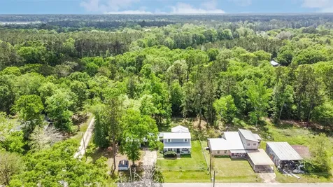 131 County Road 3201 Cleveland TX 77327