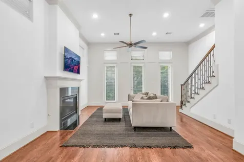 3223 Maxroy Street Houston TX 77008