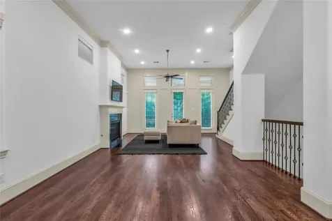 3223 Maxroy Street Houston TX 77008
