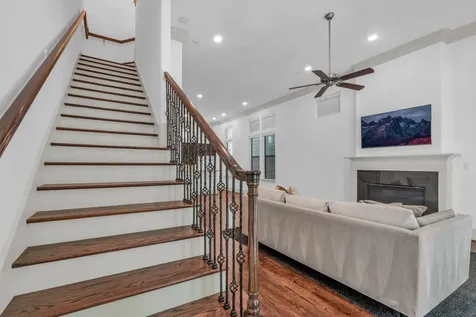 3223 Maxroy Street Houston TX 77008