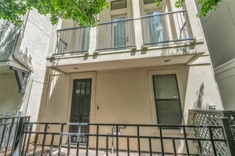3223 Maxroy Street Houston TX 77008