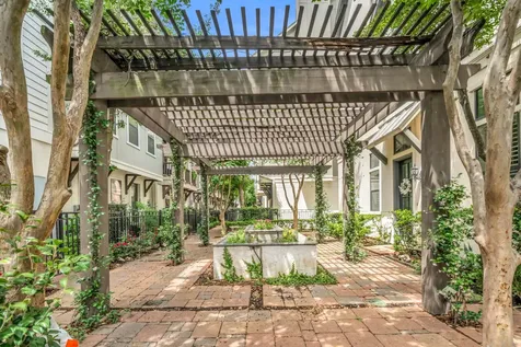 3223 Maxroy Street Houston TX 77008