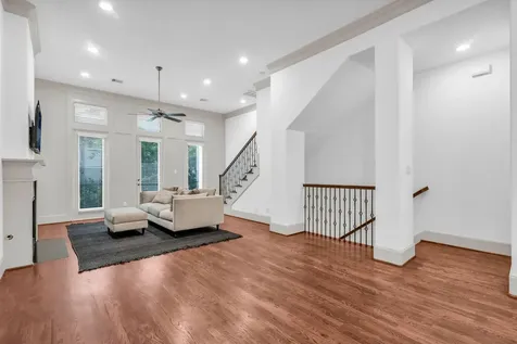 3223 Maxroy Street Houston TX 77008