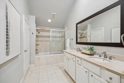 1602 Colorado Street Houston TX 77007