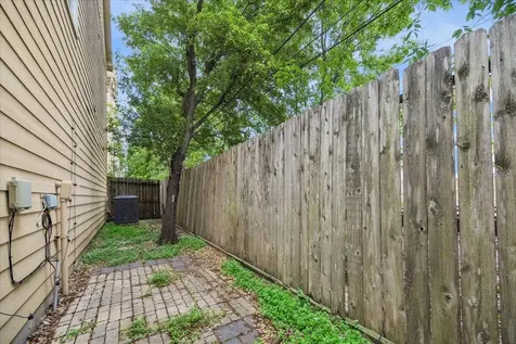 1602 Colorado Street Houston TX 77007
