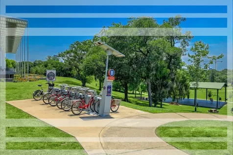 1602 Colorado Street Houston TX 77007