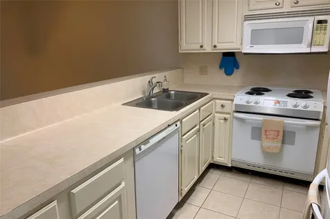 3100 75th Street 3 Galveston TX 77551