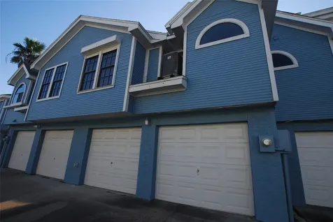 3100 75th Street 3 Galveston TX 77551