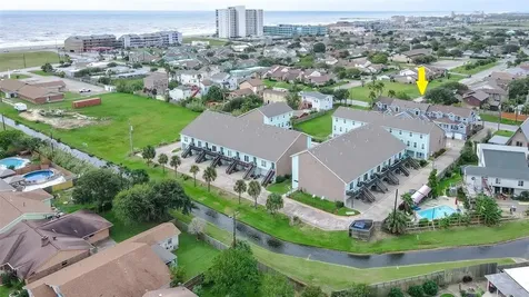 3100 75th Street 3 Galveston TX 77551