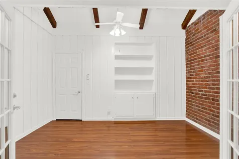 1870 Saxony Lane Nassau Bay TX 77058