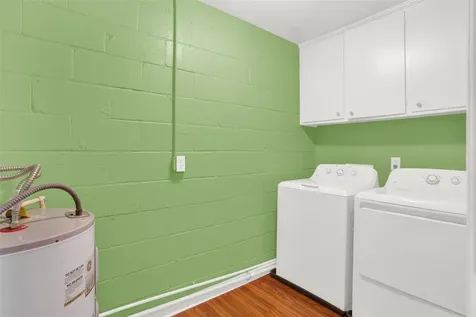 1870 Saxony Lane Nassau Bay TX 77058