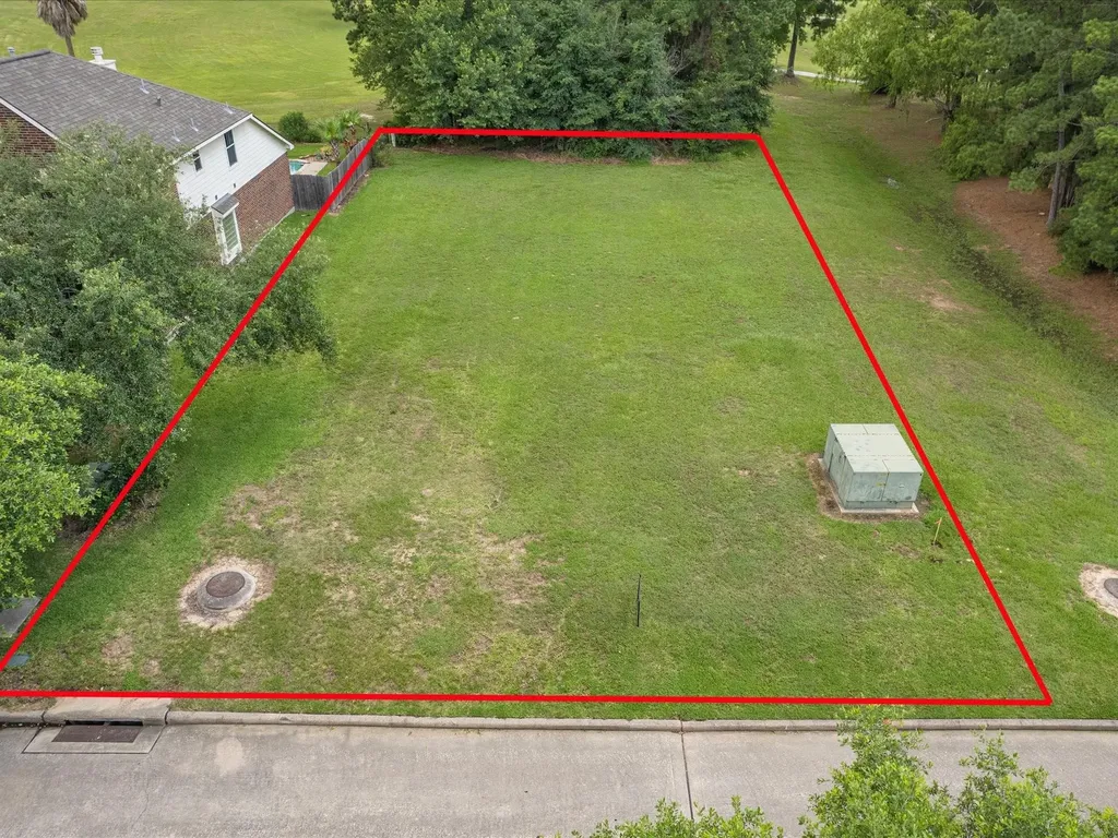0 Bentwood Oaks Drive Porter TX 77365