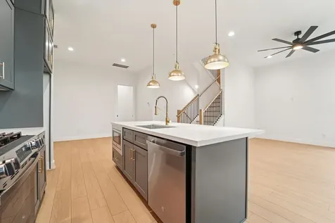 4506 Terry Street Houston TX 77009