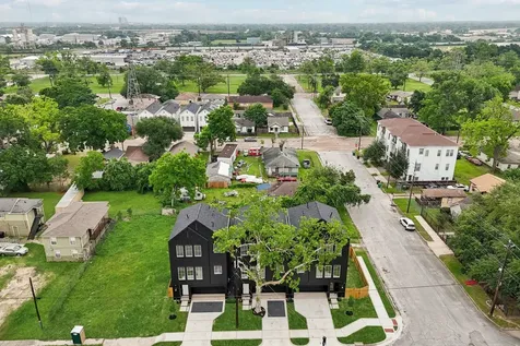 4506 Terry Street Houston TX 77009