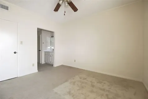 5711 Sugar Hill 95 Houston TX 77057