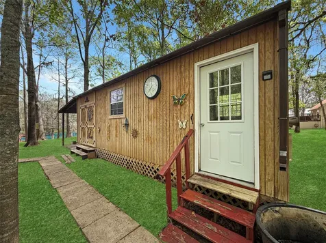 4550 Cypress Lakes Circle Cleveland TX 77327