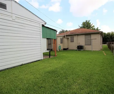 301 19th Avenue N Texas City TX 77590