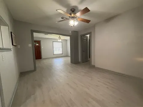 301 19th Avenue N Texas City TX 77590