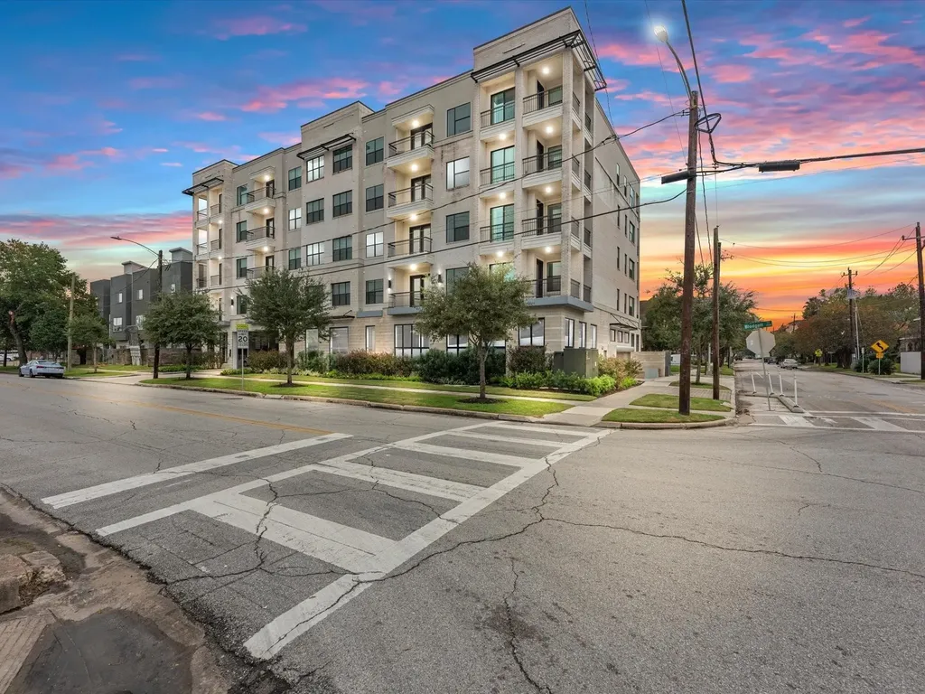 1508 Blodgett Street 602 Houston TX 77004