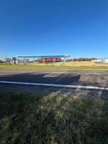 4864 Country Road 127 Bedias TX 77831