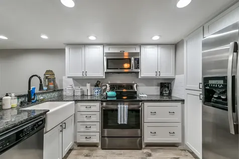 7310 Seawall Boulevard 902/903 Galveston TX 77551