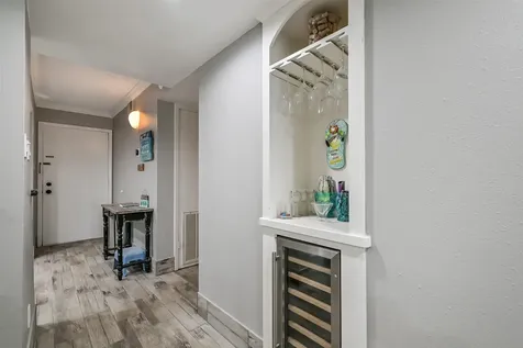 7310 Seawall Boulevard 902/903 Galveston TX 77551