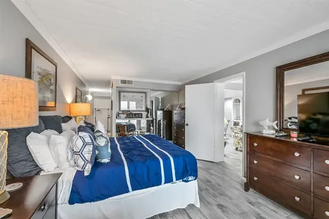 7310 Seawall Boulevard 902/903 Galveston TX 77551