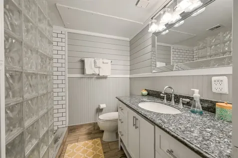 7310 Seawall Boulevard 902/903 Galveston TX 77551