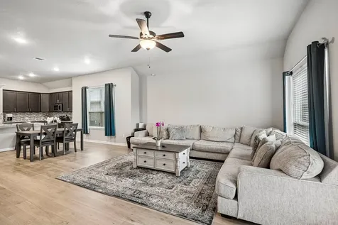 2702 Aquamarine Court Texas City TX 77591