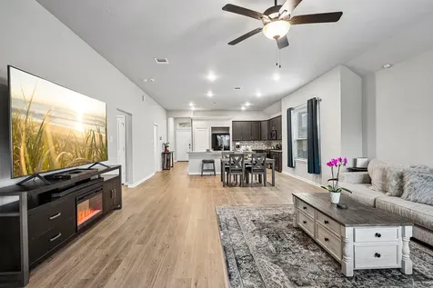 2702 Aquamarine Court Texas City TX 77591