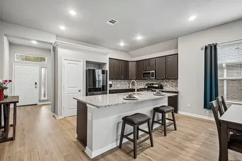 2702 Aquamarine Court Texas City TX 77591
