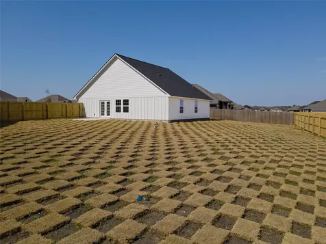 161 Turnrow Cove Snook TX 77878