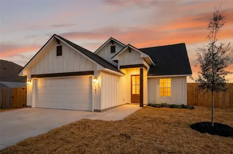 161 Turnrow Cove Snook TX 77878