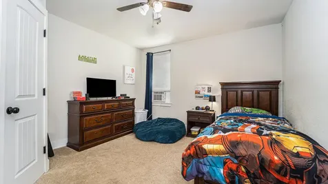 302 Brook Hollow Drive Conroe TX 77385