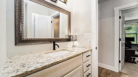 302 Brook Hollow Drive Conroe TX 77385
