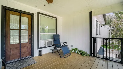 302 Brook Hollow Drive Conroe TX 77385