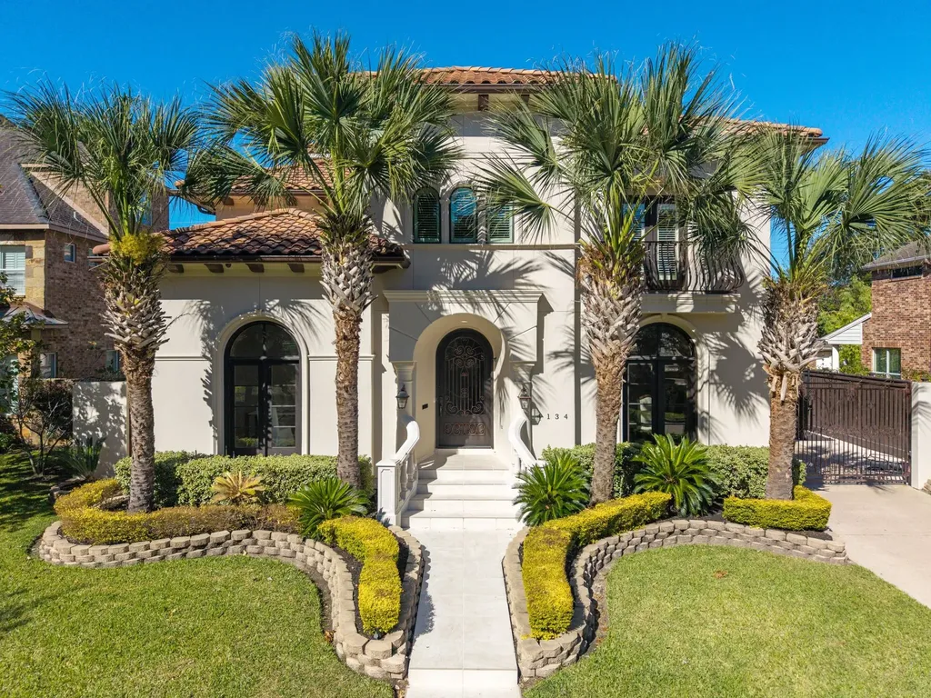 4134 Bellefontaine Street Houston TX 77025