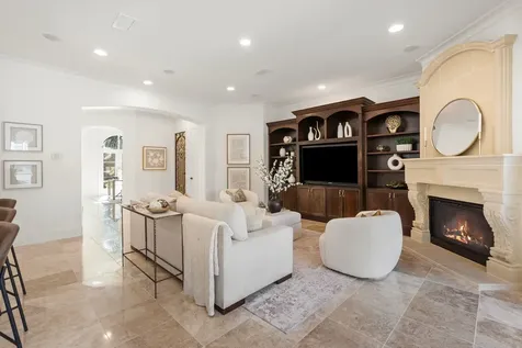 4134 Bellefontaine Street Houston TX 77025
