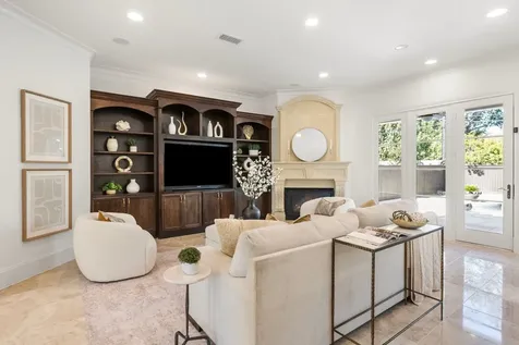 4134 Bellefontaine Street Houston TX 77025