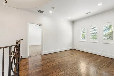 4134 Bellefontaine Street Houston TX 77025