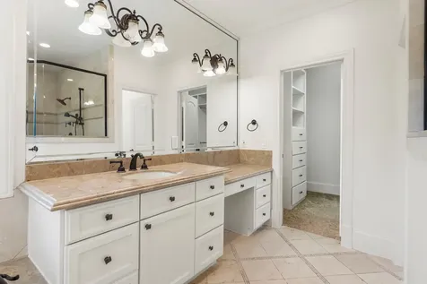 4134 Bellefontaine Street Houston TX 77025