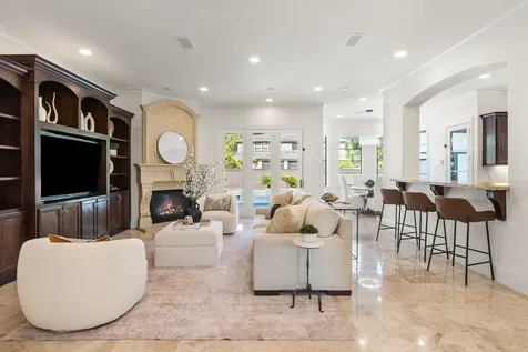 4134 Bellefontaine Street Houston TX 77025