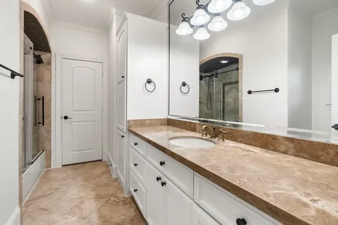 4134 Bellefontaine Street Houston TX 77025