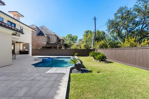 4134 Bellefontaine Street Houston TX 77025