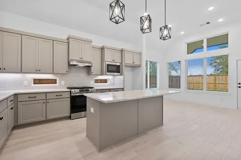 3831 Garden Hill Lane Santa Fe TX 77510
