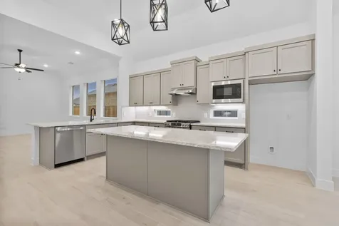3831 Garden Hill Lane Santa Fe TX 77510